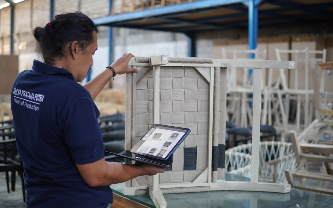 QC Inspection in Indonesian furniture manufacturer