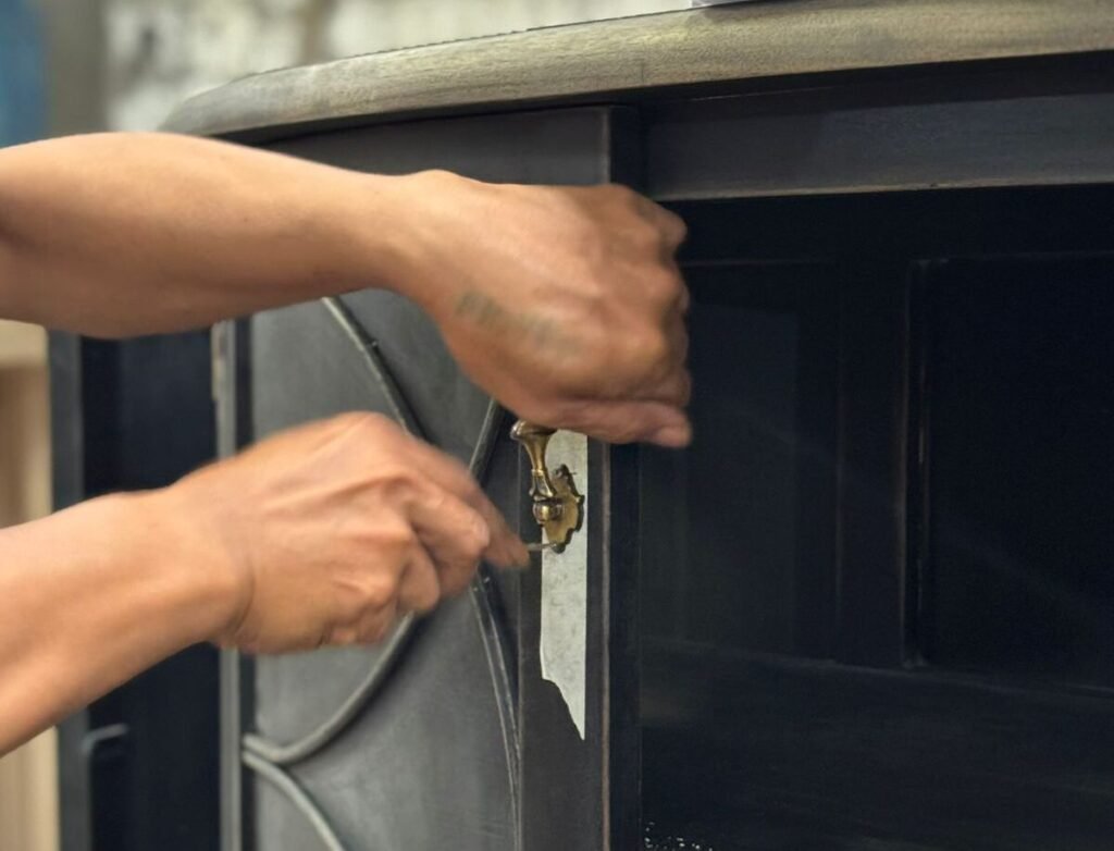 Making Sample Indonesian Furniture before Mass Production by Indonesian furniture supplier