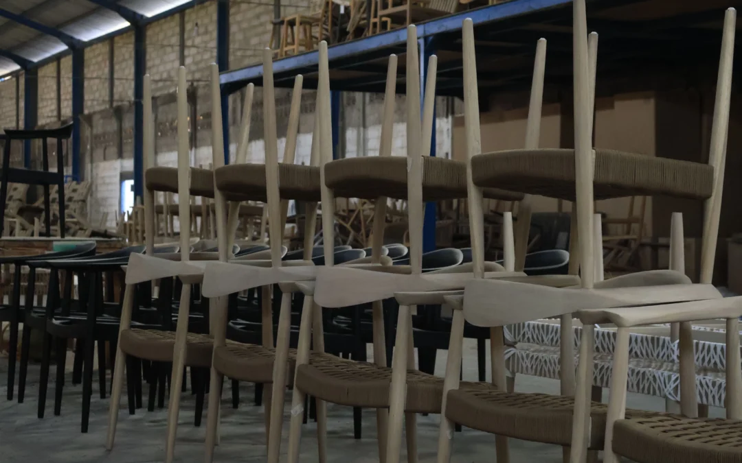 Managing Furniture Retail Inventory When Buying from Indonesian Manufacturers
