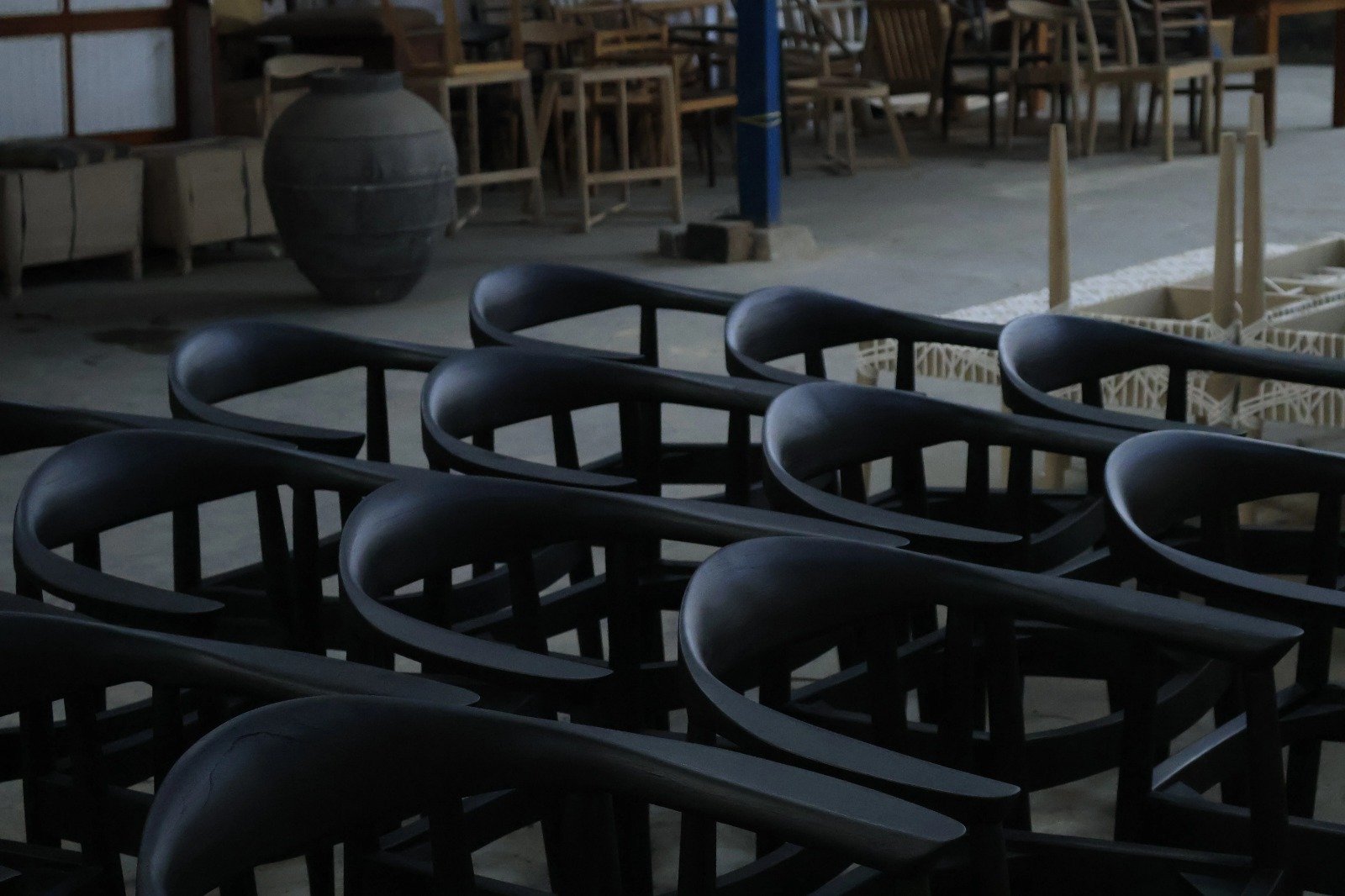 importing indonesian furniture